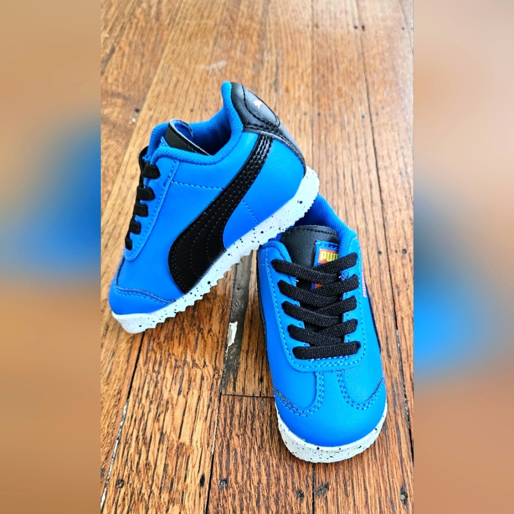 Puma Kids Blue Sneakers NEW Sz 5C